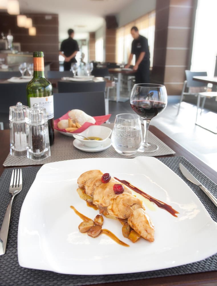 Фото Sercotel Aura Algeciras