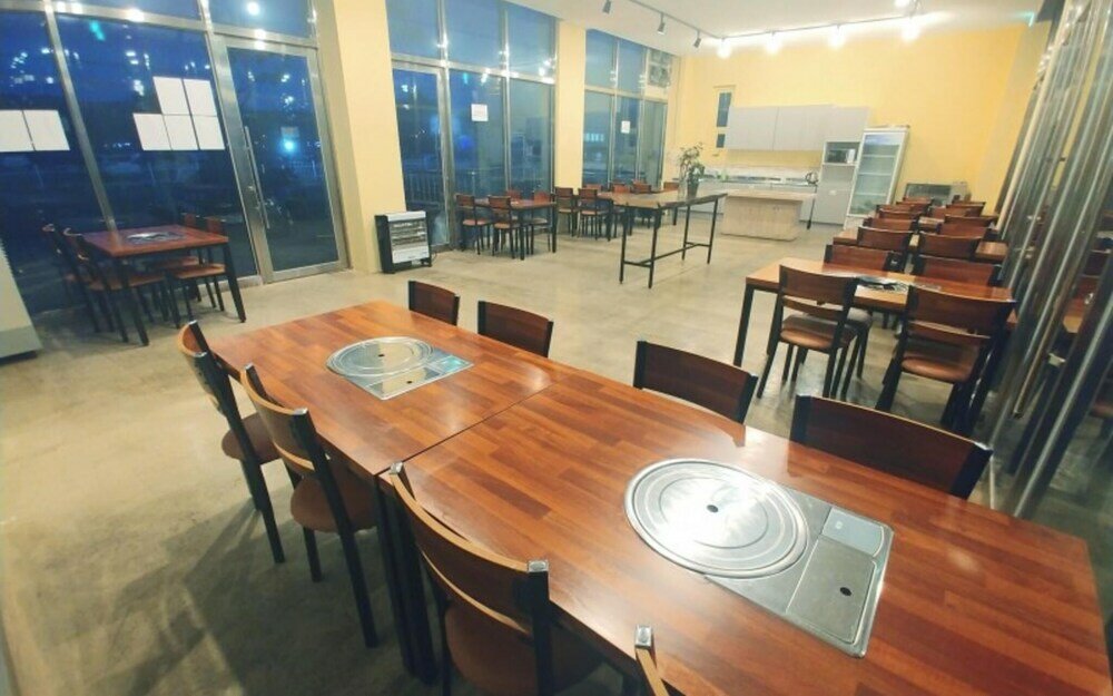 Фото Eulwangri Elim Beach Zone Pension