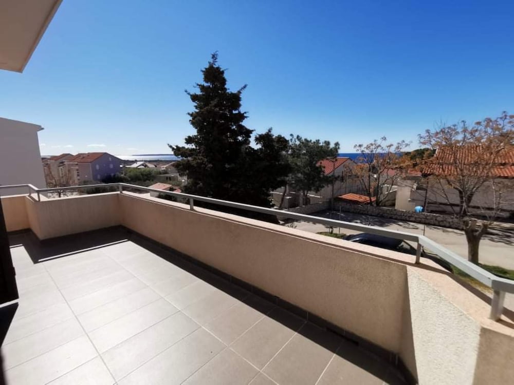 Фото Apartments 4 You