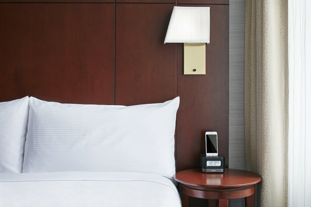 Фото Club Quarters Hotel, Wacker at Michigan, Chicago