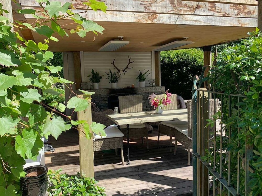 Фото Arrowtown Lodge