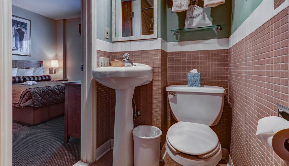 Фото Alexander Inn