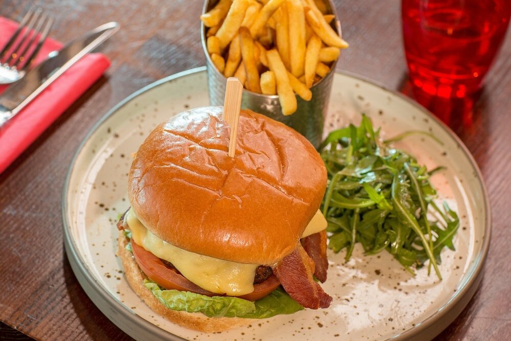 Фото Gisborough Hall