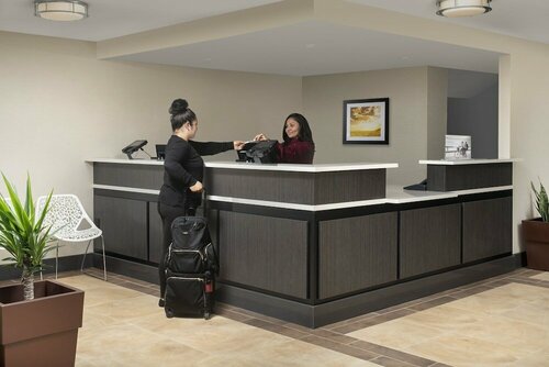 Гостиница Candlewood Suites Alexandria West, an Ihg Hotel