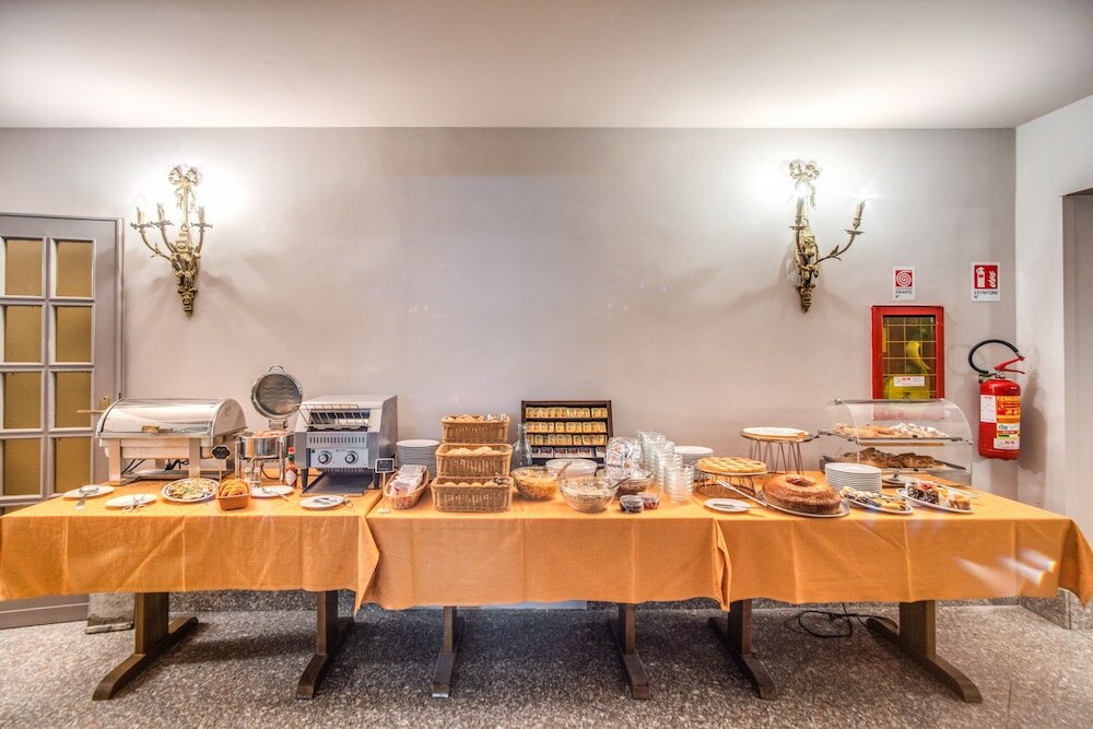 Фото Hotel Madison Roma