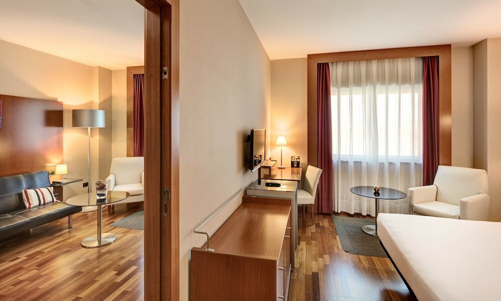 Фото Hotel Sercotel Ab Rivas