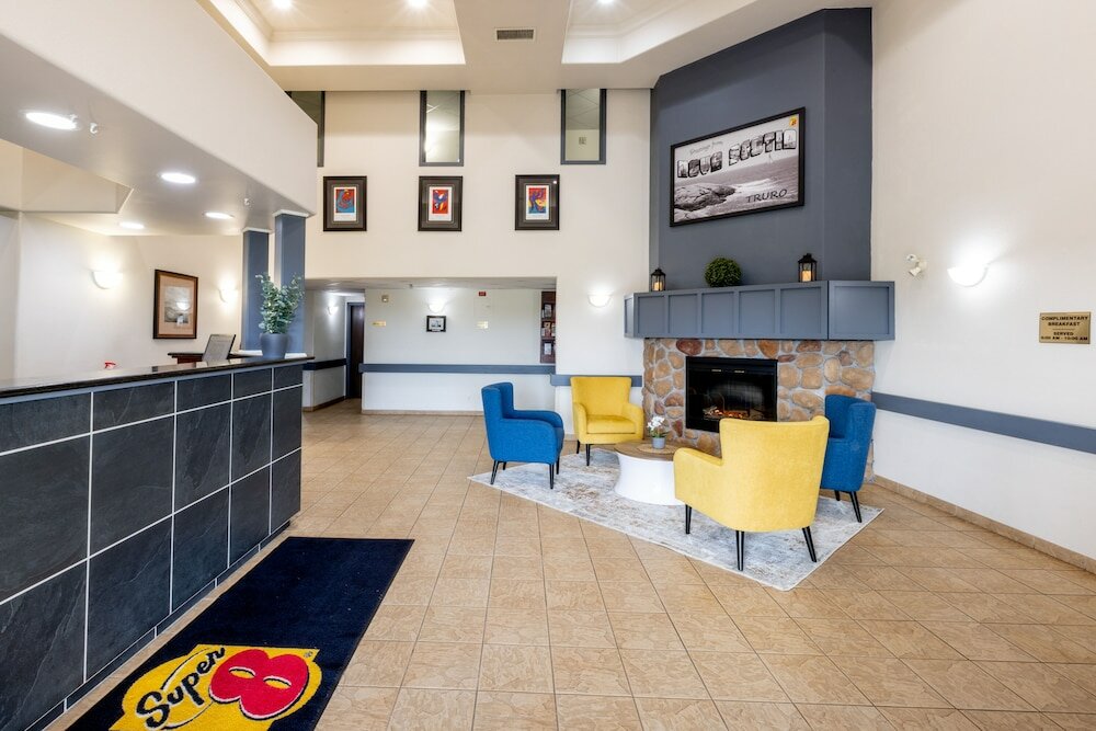 Фото Super 8 by Wyndham Truro Ns
