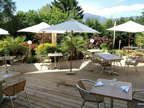 Гостиница Mercure Grenoble Meylan