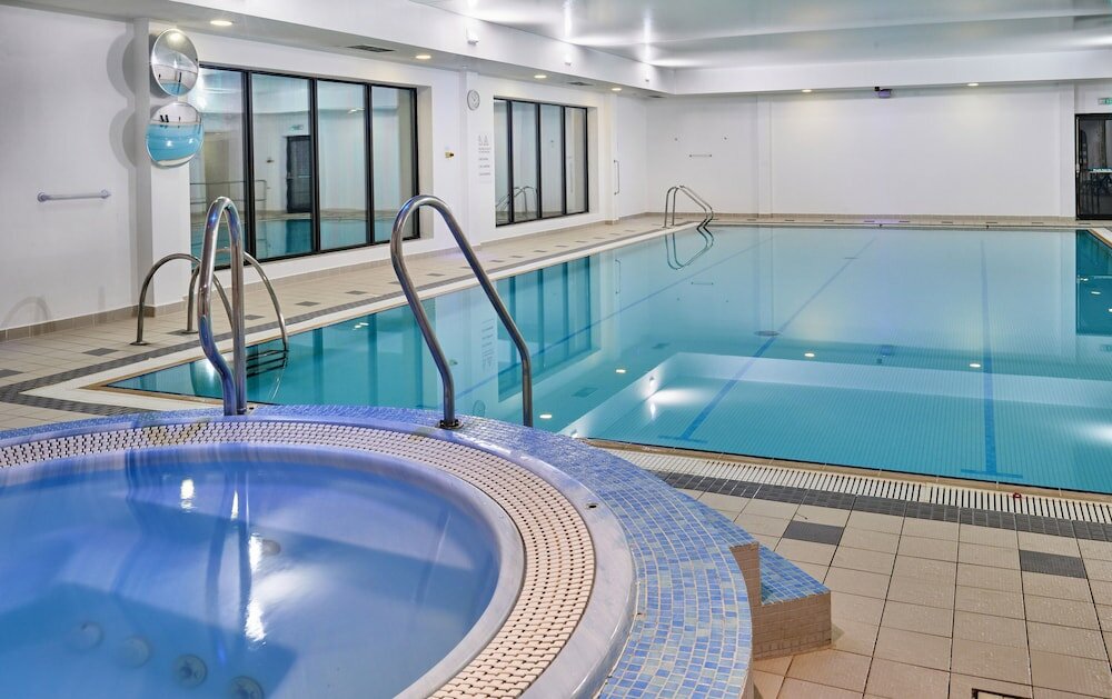 Фото Holiday Inn Express Taunton East, an Ihg Hotel