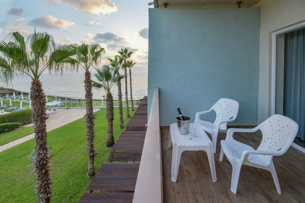 Фото Sharon Hotel Herzliya