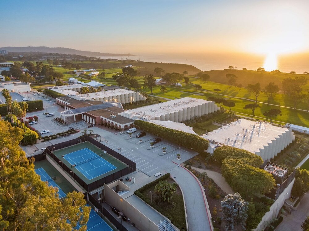 Фото Hilton La Jolla Torrey Pines
