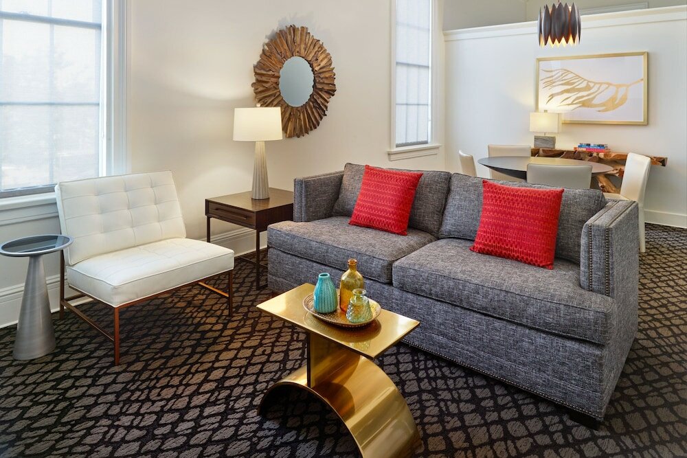 Фото The Tremont House