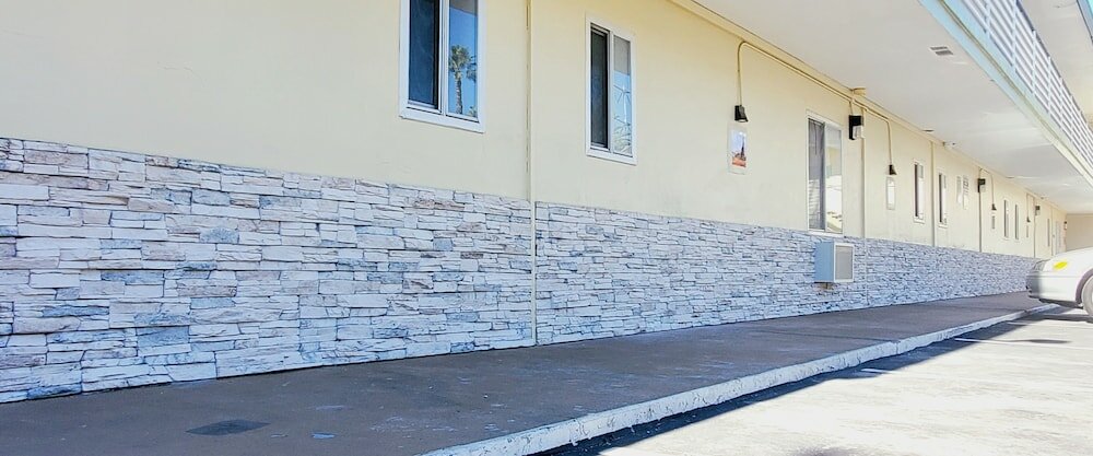 Фото Quality Inn & Suites Anaheim At The Park