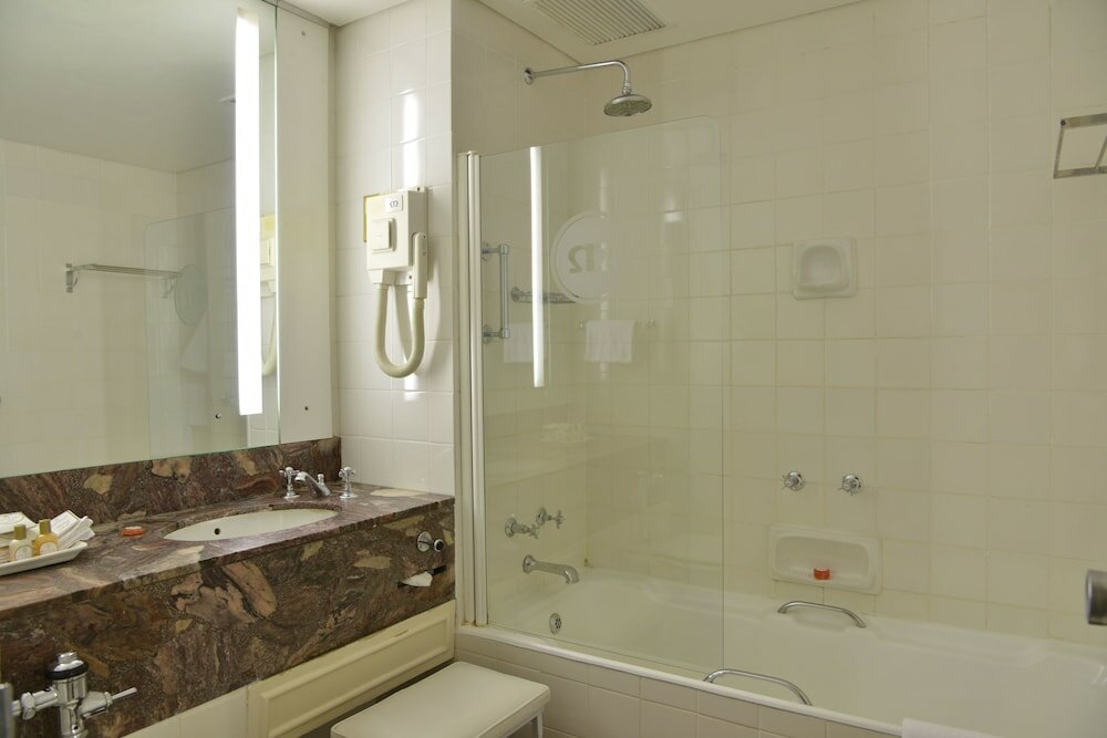 Фото Meikles Hotel