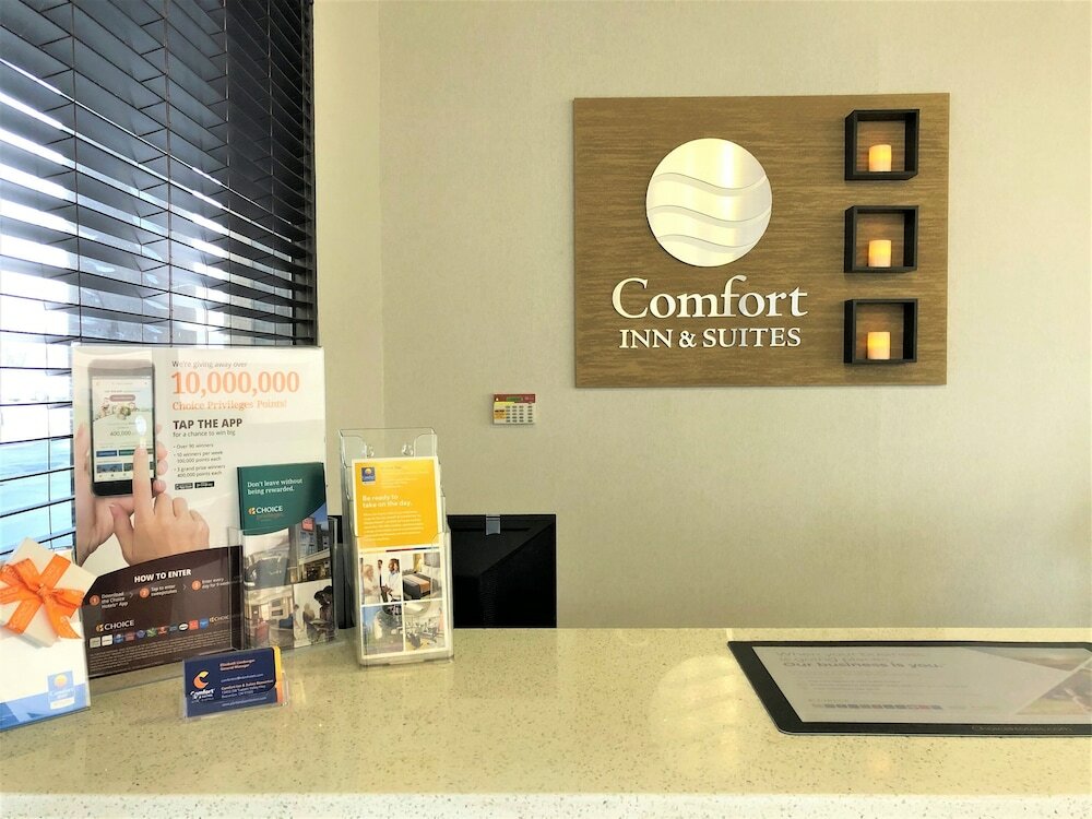 Фото Comfort Inn & Suites Beaverton - Portland West