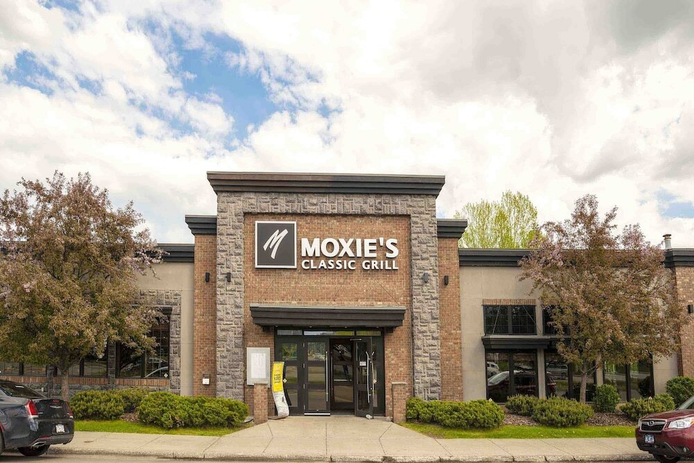 Фото Sandman Hotel & Suites Prince George