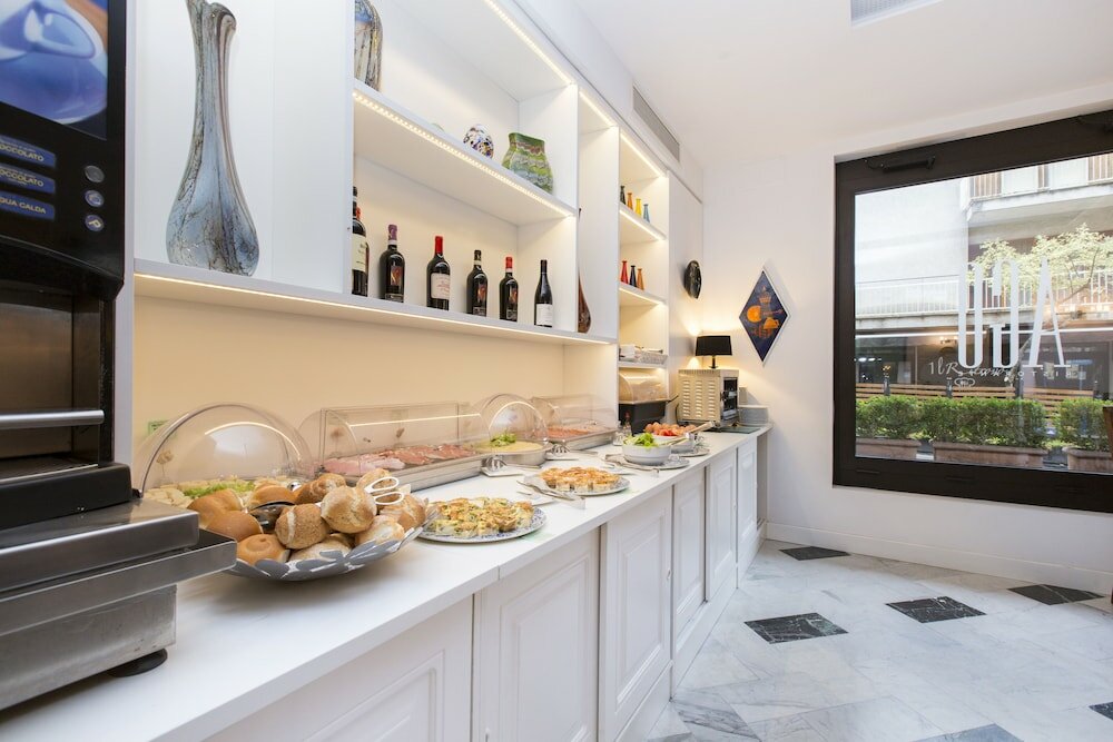 Фото Central Hotel