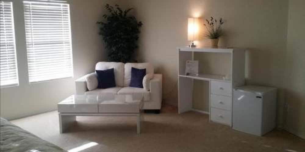 Фото Happy Valley House