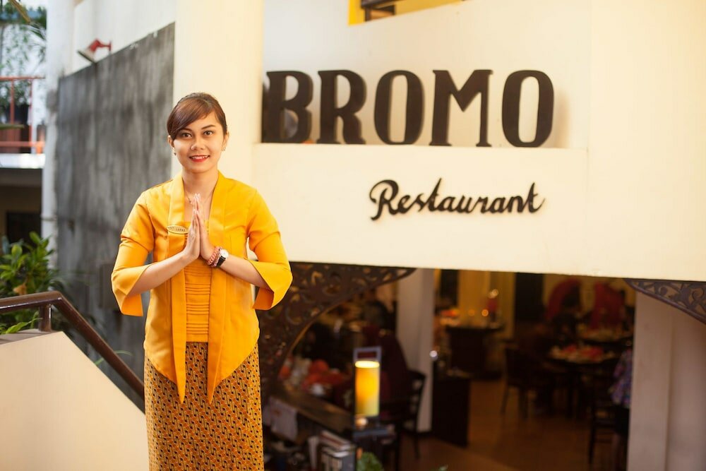 Фото Montana Hotel