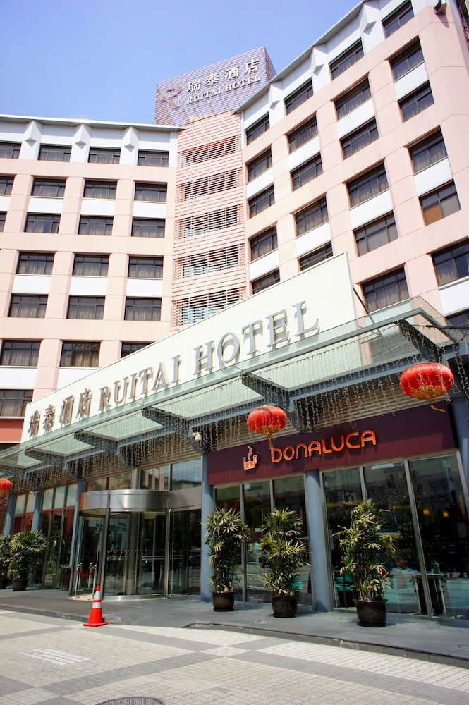 Фото Ruitai Hongqiao Hotel
