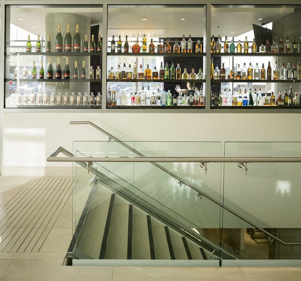 Фото Element Vancouver Metrotown