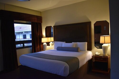Гостиница Hotel Frontiere в Тихуане