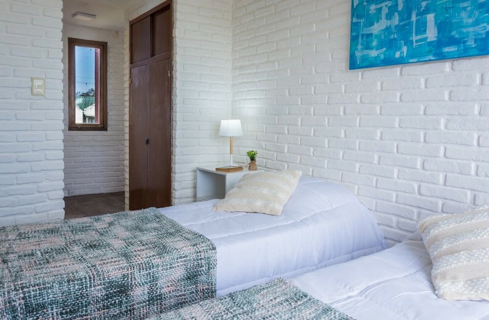 Фото Portobello Suites Hotel