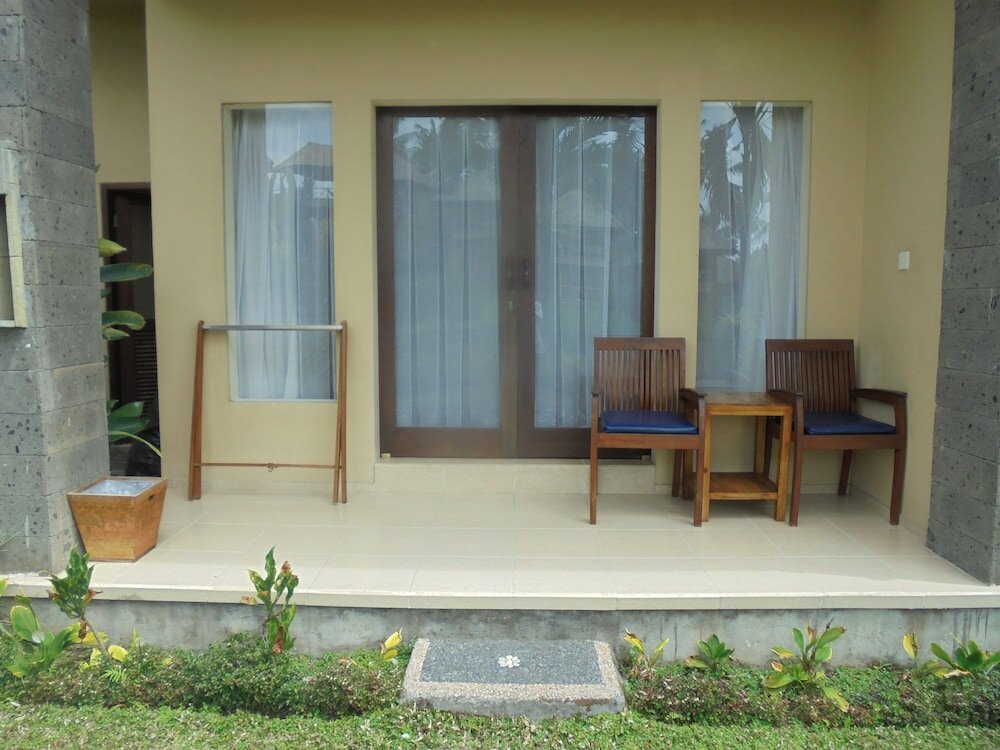 Фото 194778772671