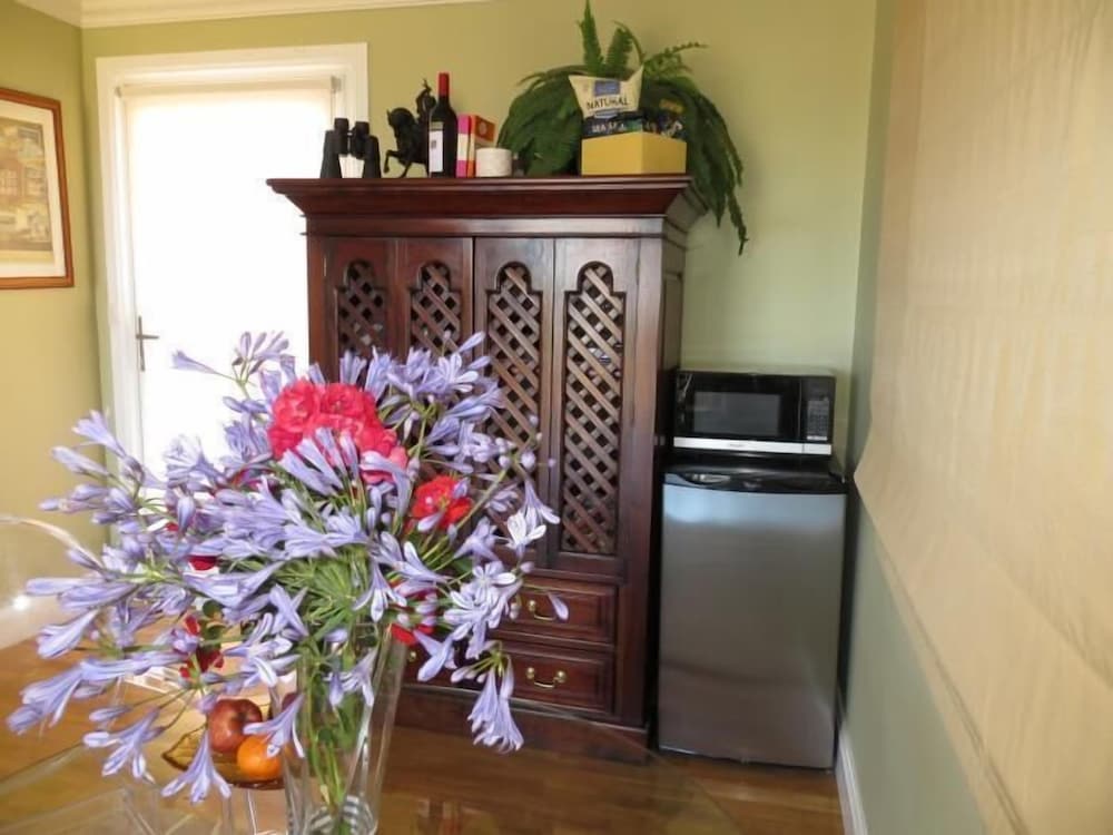 Фото Gooromon Park Cottages