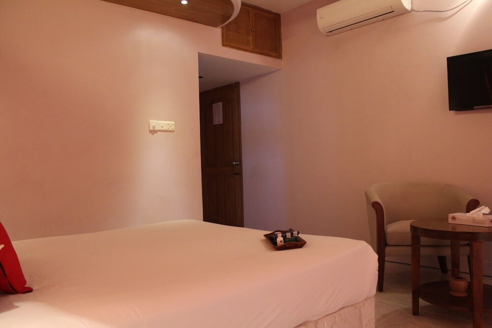 Фото Hotel Sea Crown