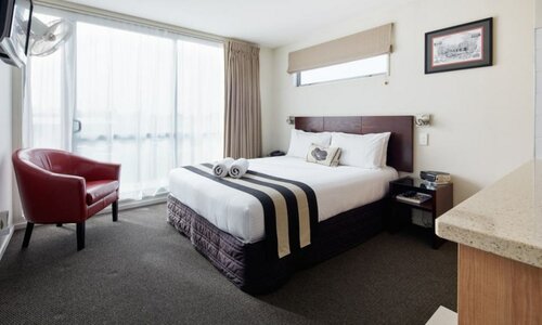 Гостиница Focus Motel And Executive Suites в Крайстчерче