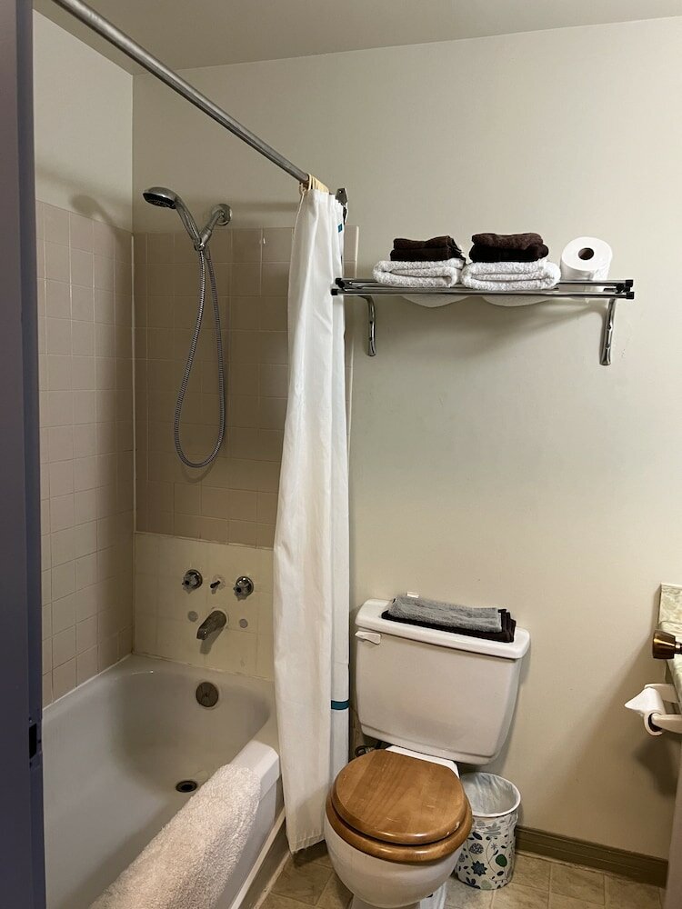 Фото Airport Inn