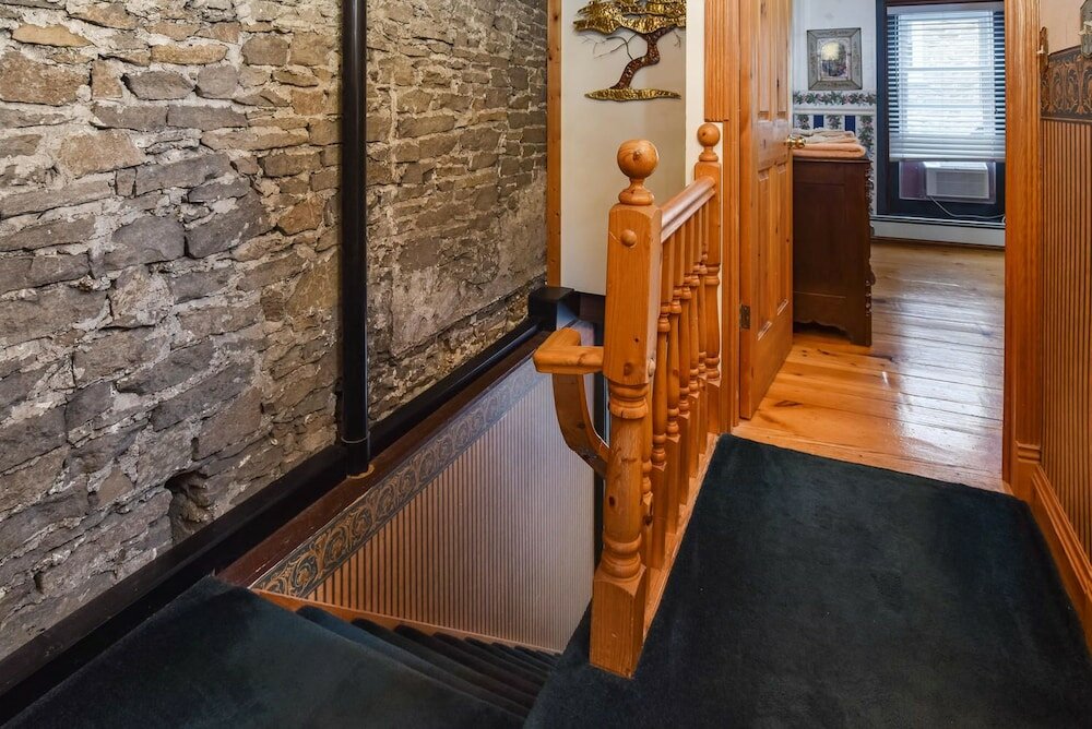 Фото The Noble Suites