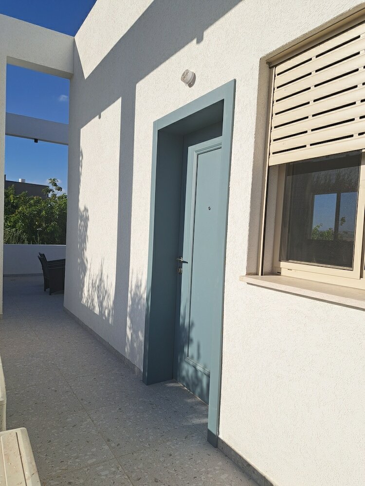 Фото Mount Tabor Home by Sea N' Rent