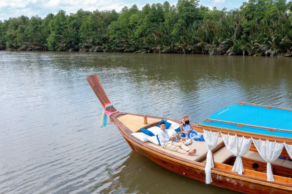 Фото Wonderland Suites and Resort