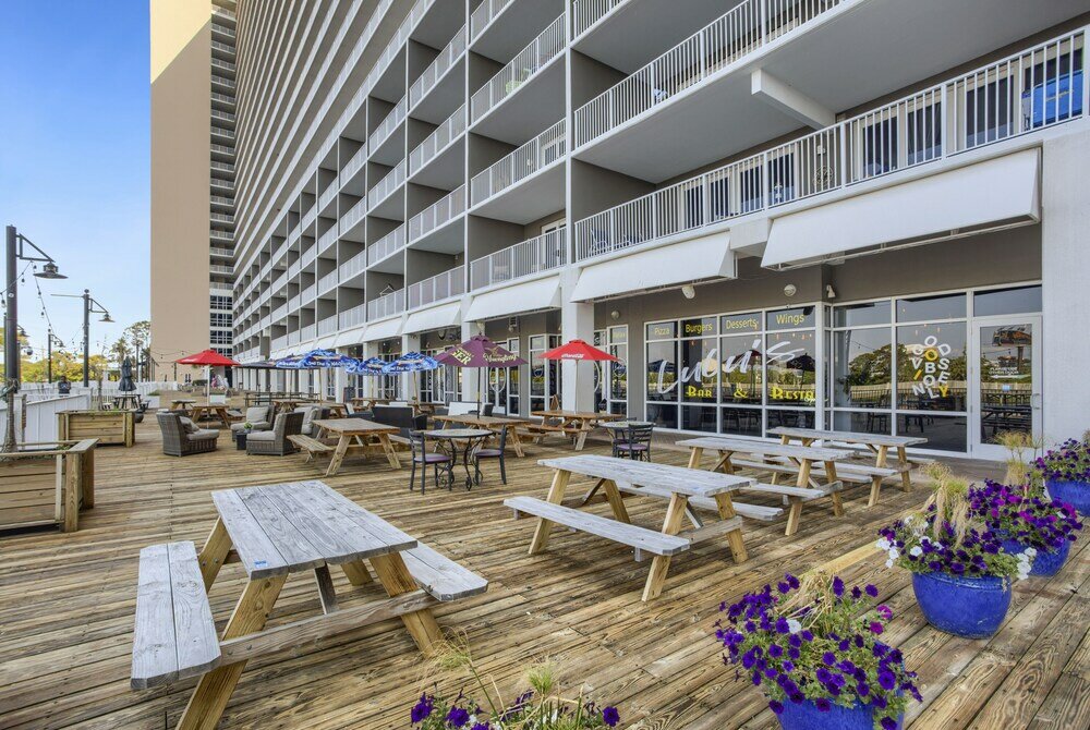 Фото Wharftown Beach and Golf