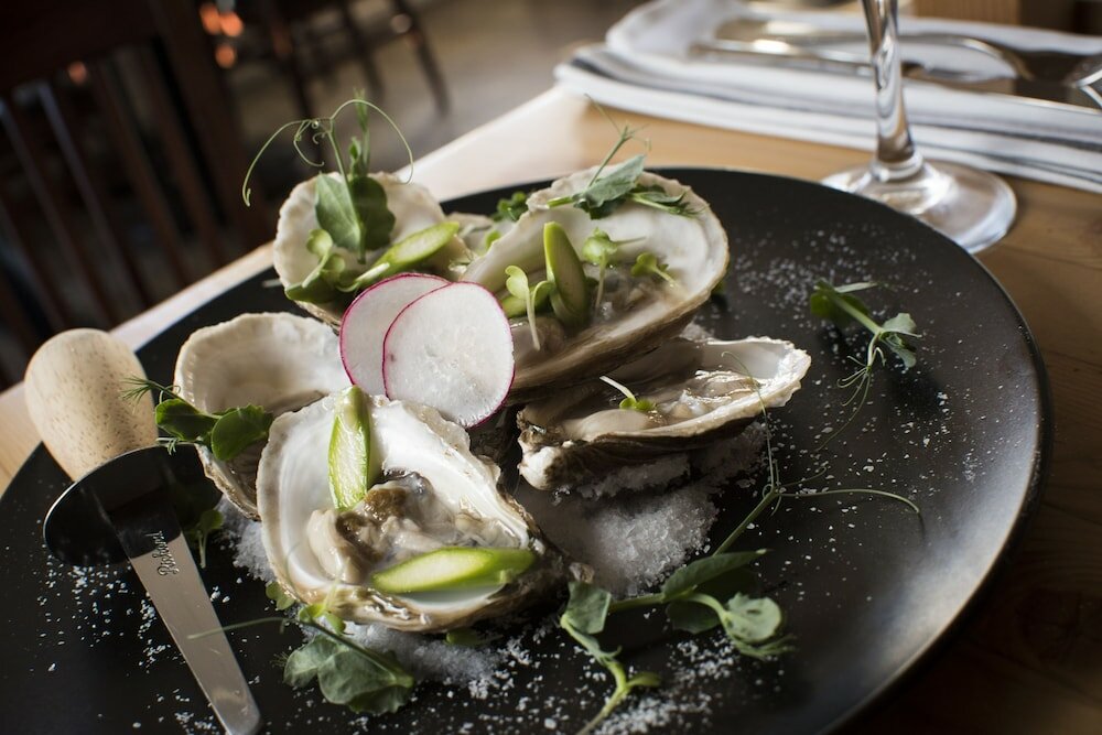 Фото Coast Canmore Hotel & Conference Centre