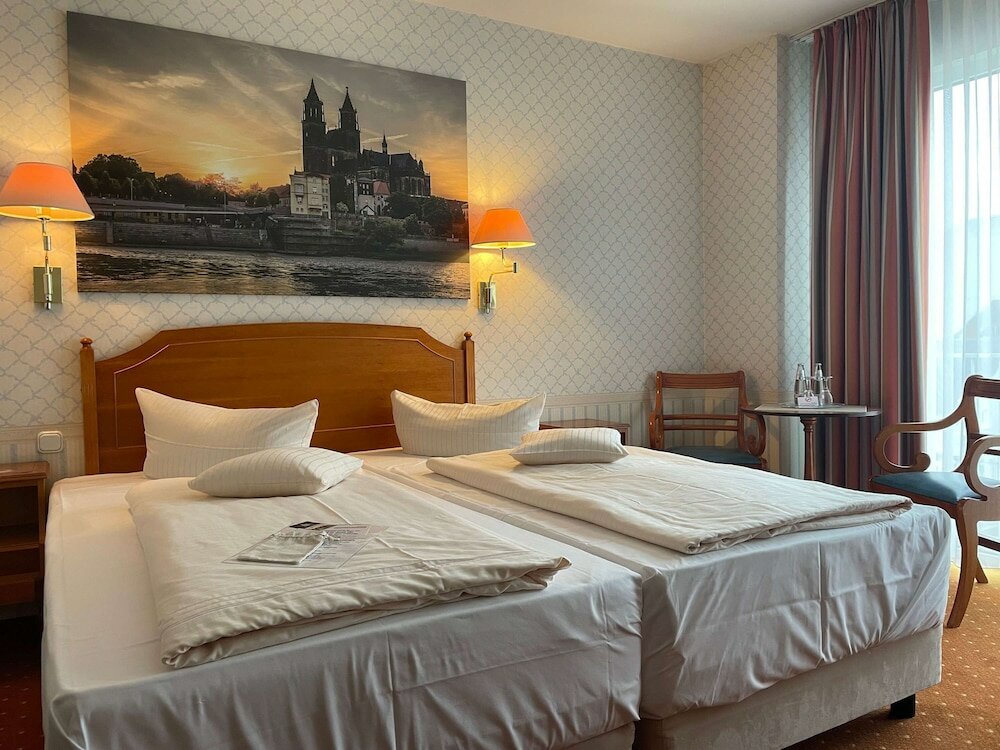 Фото Mercure Hotel Plaza Magdeburg