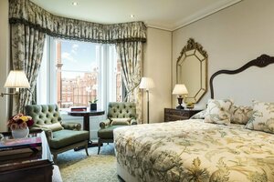 отель The Egerton House Hotel