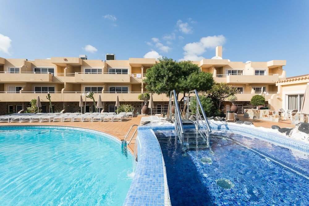 Фото Arena Suite Hotel