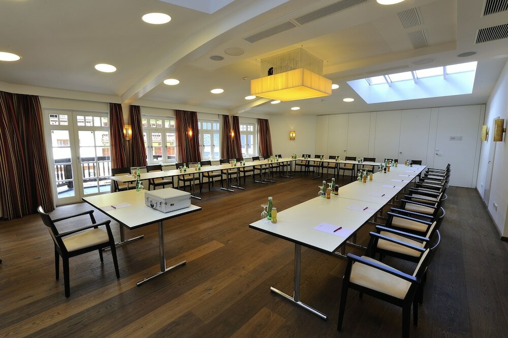 Фото Im Weissen Rössl am Wolfgangsee