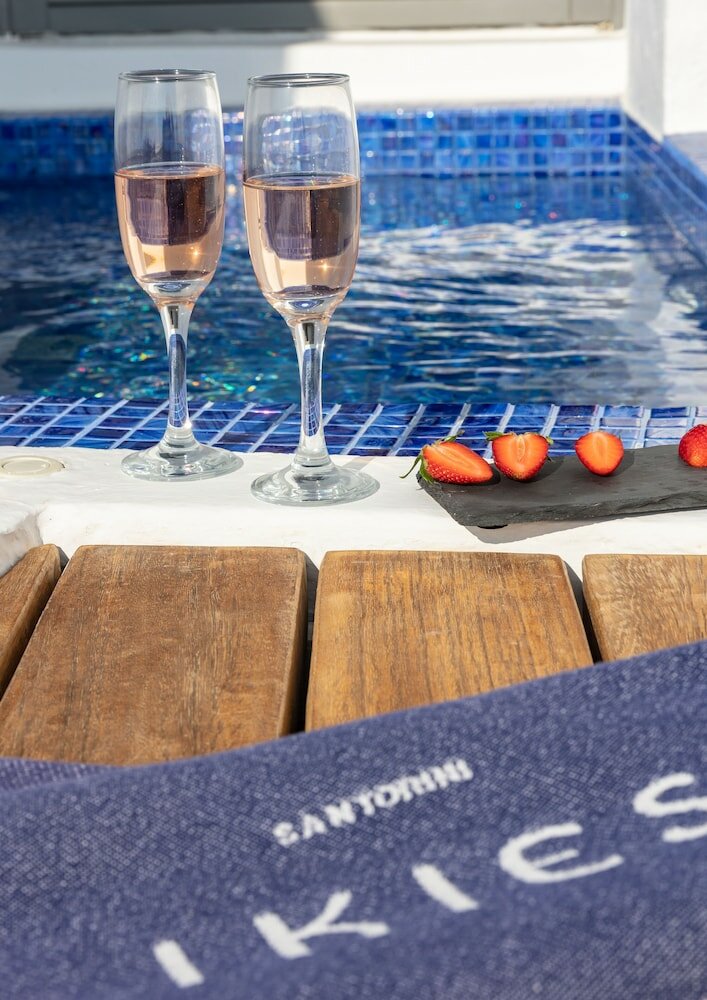 Фото Ikies Santorini