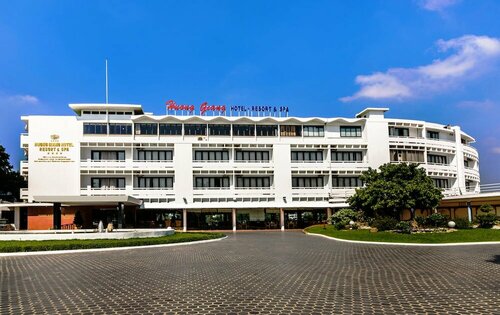 Внешний вид отеля Huong Giang Hotel Resort and SPA в Фуонге Тхуане Хое, фото 3
