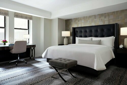 Гостиница Jw Marriott Essex House New York в Нью-Йорке