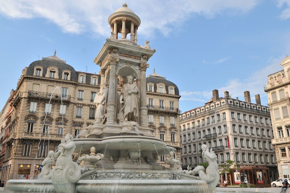 Фото Mercure Lyon Centre Beaux Arts Hotel