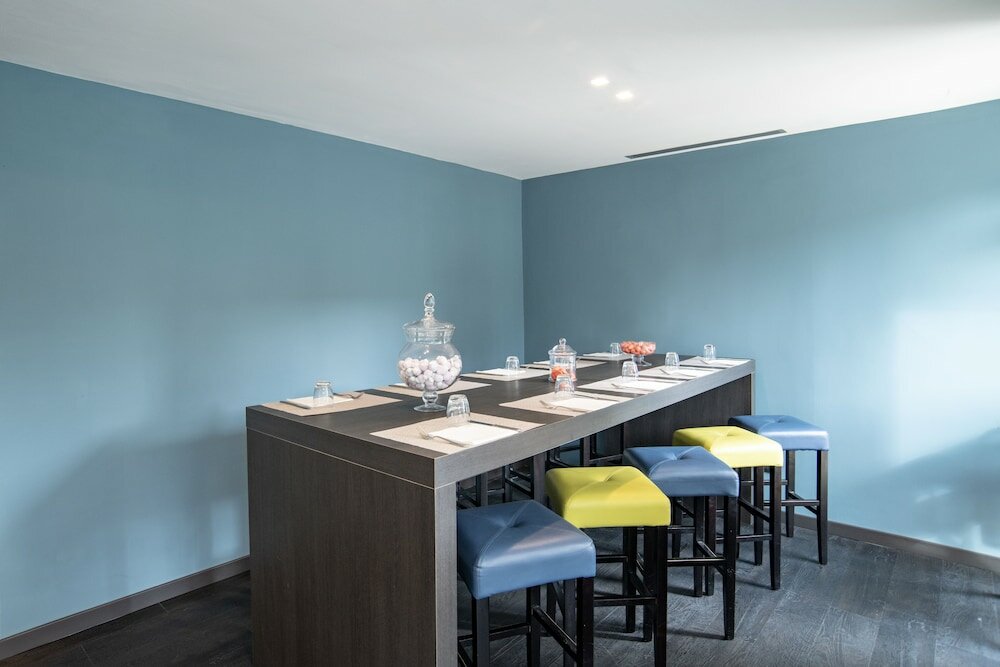 Фото Mercure Roma West