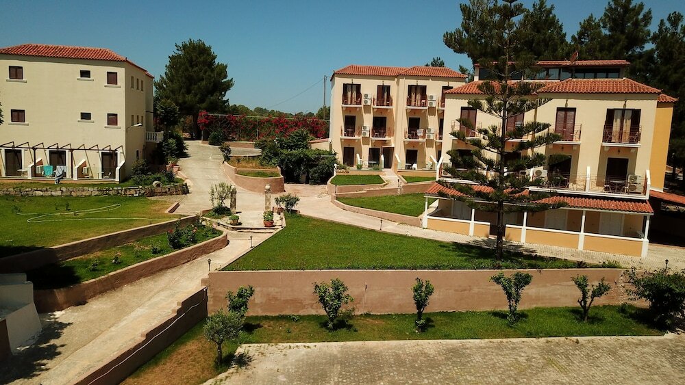 Фото Karavados Beach