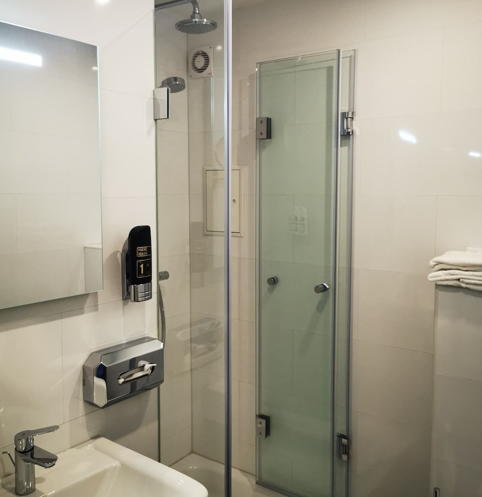 Фото Hotel Merian