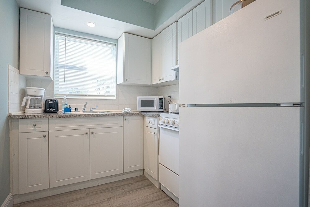 Фото Carriage House Resort Motel