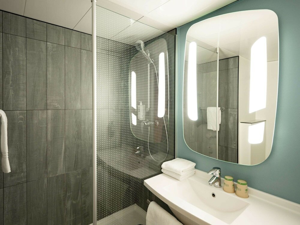 Фото ibis Paris Gare de Lyon Ledru Rollin 12th